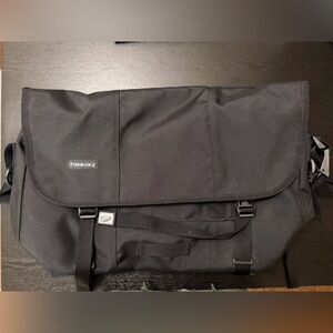 Timbuk2 Black Large Messenger Bag